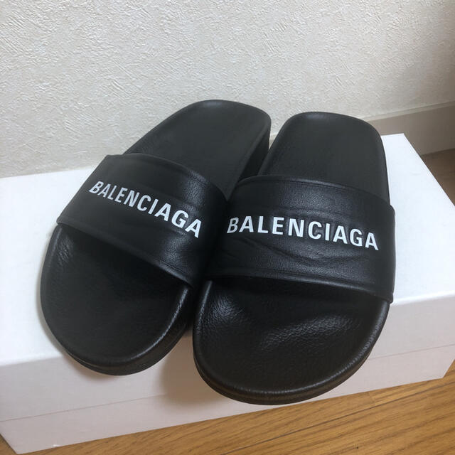 人気商品の Balenciaga - BALENCIAGAサンダル、23.5cm サンダル