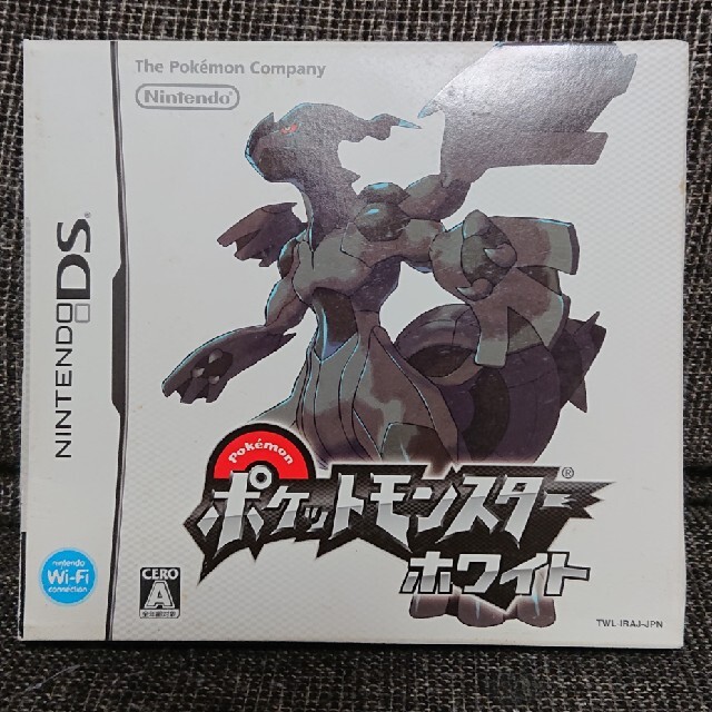 ニンテンドーDS(ニンテンドーDS)のポケットモンスターホワイト DS （外箱あり） エンタメ/ホビーのゲームソフト/ゲーム機本体(携帯用ゲームソフト)の商品写真