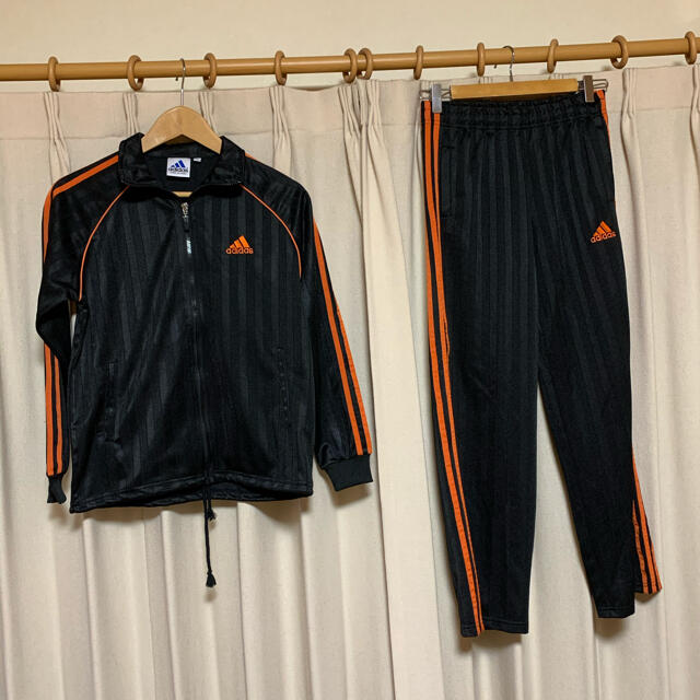 adidas(アディダス)のadidas ジャージ 上下 スポーツ/アウトドアのサッカー/フットサル(ウェア)の商品写真