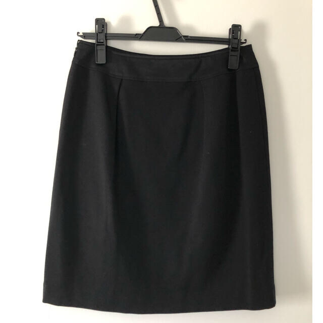 自由区(ジユウク)のSALE! 自由区 タイトスカート  黒 ジャージ素材 レディースのスカート(ひざ丈スカート)の商品写真
