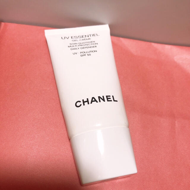 CHANEL(シャネル)のCHANEL 日焼け止め コスメ/美容のボディケア(日焼け止め/サンオイル)の商品写真