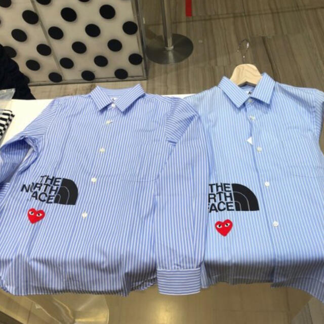 COMME des GARCONS(コムデギャルソン)のCOMME des GARCONS  Play コラボ レディース　シャツ レディースのトップス(シャツ/ブラウス(長袖/七分))の商品写真