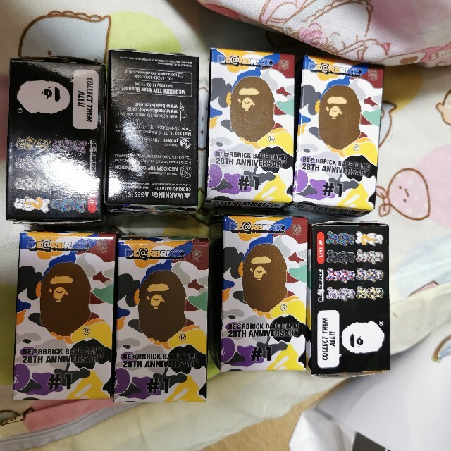 おもちゃ/ぬいぐるみBATHING APE 28TH BE@RBRICK BAPE 8体セット