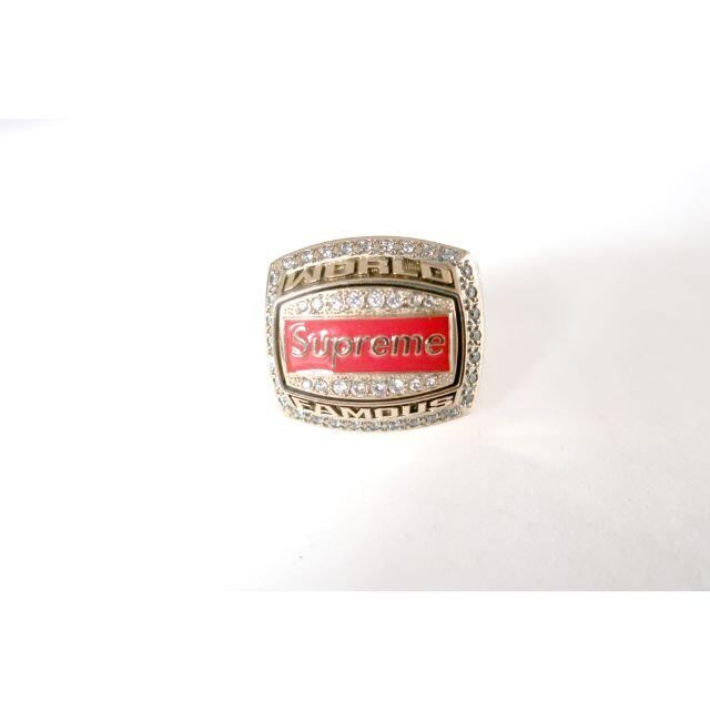 Supreme(シュプリーム)の(10)20SS Supreme Jostens World Famousリング メンズのアクセサリー(リング(指輪))の商品写真