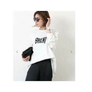 ドゥーズィエムクラス(DEUXIEME CLASSE)の【BRENTS SPORTSWEAR】ロゴ ロングTシャツ ホワイト(Tシャツ(長袖/七分))