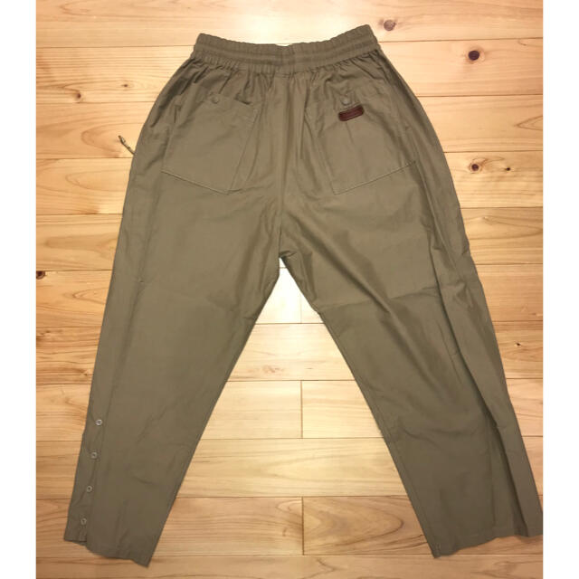 Rocky Mountain Featherbed(ロッキーマウンテンフェザーベッド)のRMFB EASY TROUSER 60/40 CLOTH アナトミカ ロッキー メンズのパンツ(その他)の商品写真