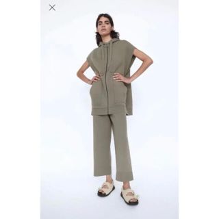 ザラ(ZARA)のZARA ザラ ニットパーカーニットパンツセットアップ(ニット/セーター)