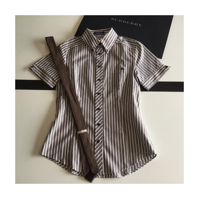 BURBERRY BLUE LABEL ⭐ チェックブラウス 半袖ブラウス 【高価値