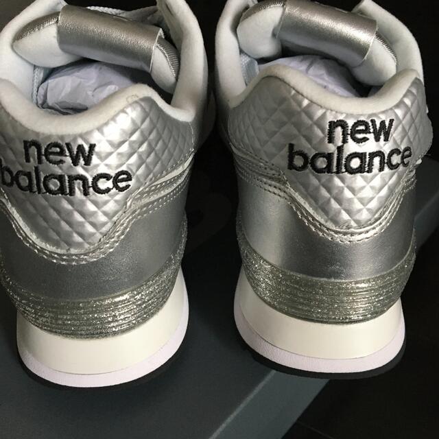 New Balance(ニューバランス)のニューバランススニーカー574 25.0cm（シルバー） レディースの靴/シューズ(スニーカー)の商品写真