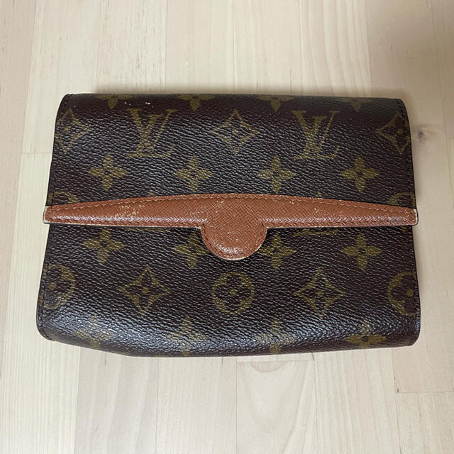 LOUIS VUITTON ポーチ　ポシェット