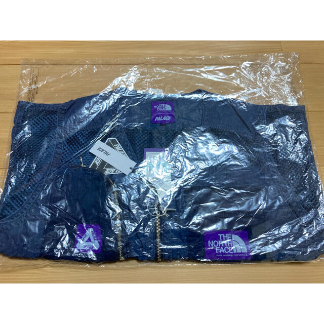 THE NORTH FACE(ザノースフェイス)の新品 PALACE NORTH FACE PURPLE LABEL ベスト L メンズのトップス(ベスト)の商品写真