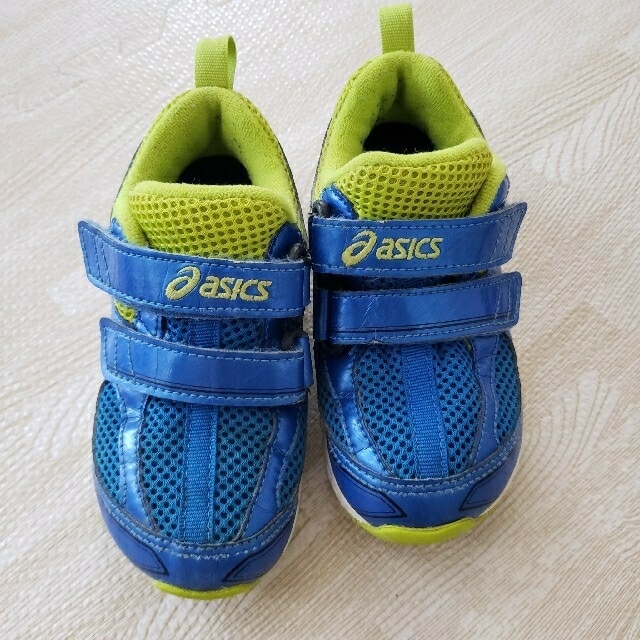 asics(アシックス)のasics　アシックス　16㎝　スニーカー キッズ/ベビー/マタニティのキッズ靴/シューズ(15cm~)(スニーカー)の商品写真