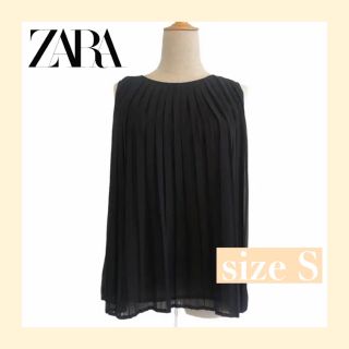 ザラ(ZARA)のZARA プリーツトップス(シャツ/ブラウス(半袖/袖なし))