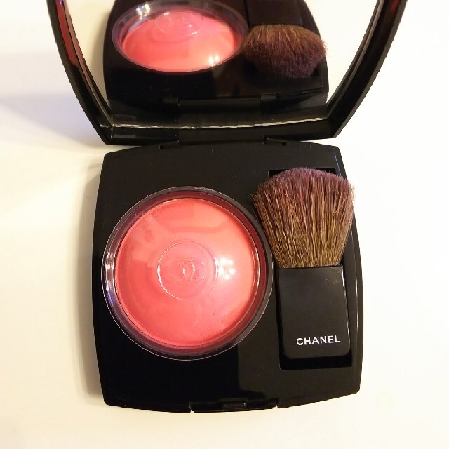 CHANEL(シャネル)のCHANEL チーク ピンク コスメ/美容のベースメイク/化粧品(チーク)の商品写真