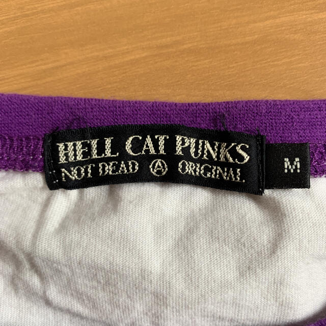 HELLCATPUNKS(ヘルキャットパンクス)のヘルキャットパンクス ラグラン Tシャツ 半袖 レディース M レディースのトップス(Tシャツ(半袖/袖なし))の商品写真