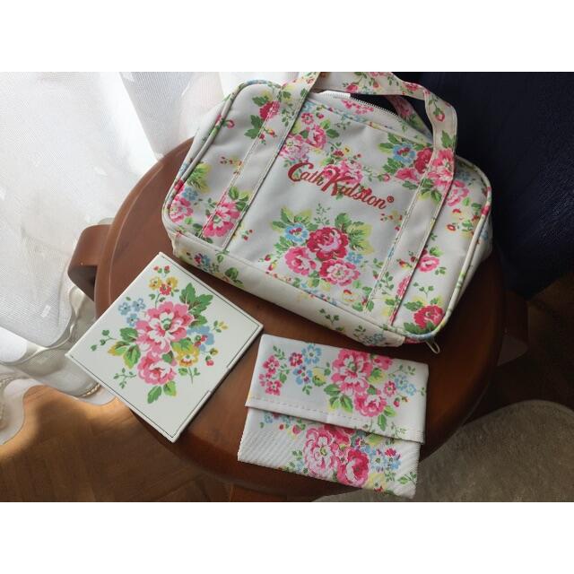 Cath Kidston(キャスキッドソン)のキャス キッドソン Cath Kidston ポーチ テッシュケース ミラー インテリア/住まい/日用品の日用品/生活雑貨/旅行(日用品/生活雑貨)の商品写真