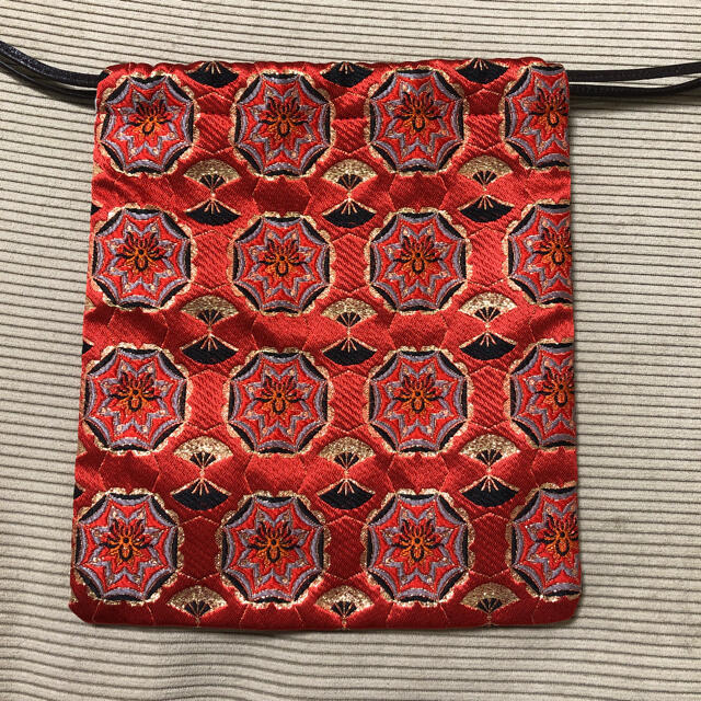 椎名林檎 ライブグッズ 巾着 朝の蜘蛛の通販 By Chara ラクマ 椎名林檎 ライブグッズ 巾着 朝の蜘蛛の通販 By Chara ラクマ