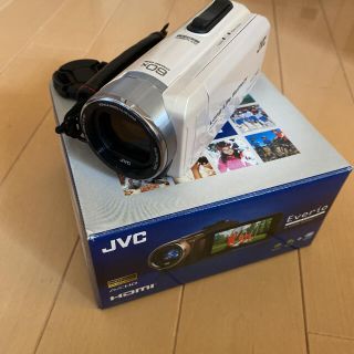 ビクター(Victor)のメダカ様　専用Victor・JVC GZ-F200-W(ビデオカメラ)