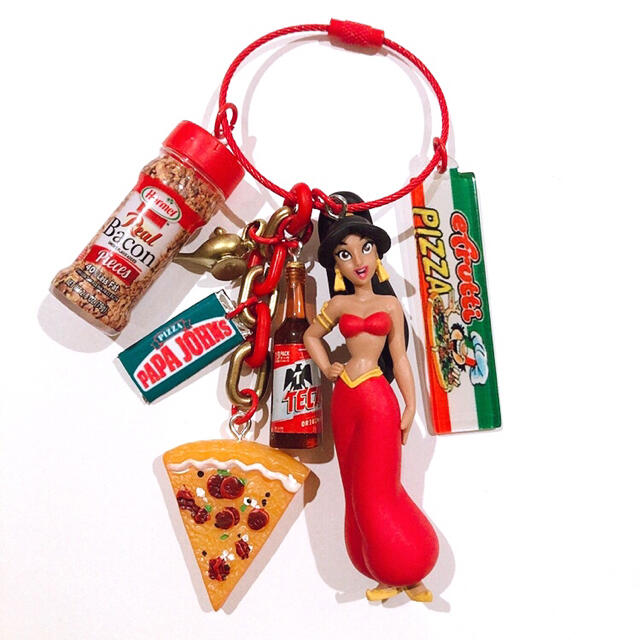 pizza girl じゃらじゃら ジャラジャラ ハンドメイド キーホルダー ハンドメイドのアクセサリー(キーホルダー/ストラップ)の商品写真