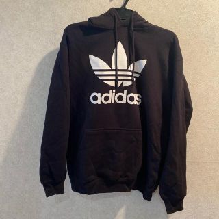 アディダス(adidas)のadidasパーカー(パーカー)