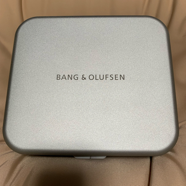 BOSE(ボーズ)のBang&Olufsen Beoplay H95 スマホ/家電/カメラのオーディオ機器(ヘッドフォン/イヤフォン)の商品写真