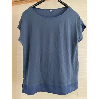 ユニクロ(UNIQLO)のUNIQLOのTシャツ(Tシャツ/カットソー(半袖/袖なし))