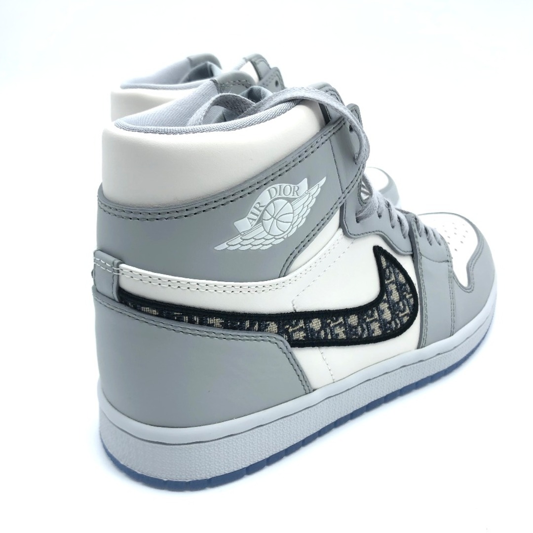 Christian Dior(クリスチャンディオール)のクリスチャンディオール Christian Dior Dior × Nike Air Jordan 1 High OG CN8607-002 ナイキ エアジョーダン1 スニーカー ホワイト×グレー×ブラック 新品 メンズの靴/シューズ(スニーカー)の商品写真