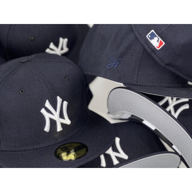 NEW ERA(ニューエラー)の73/8 The Apartment New Era Yankees ニューエラ メンズの帽子(キャップ)の商品写真