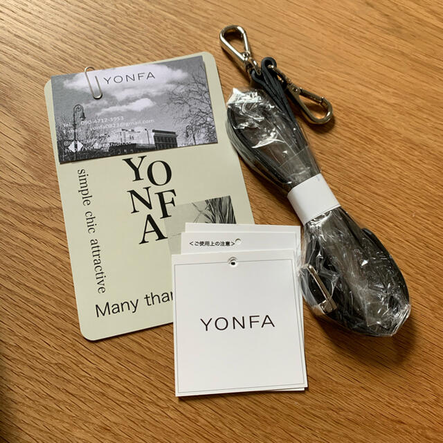yonfa スクエアショルダーバッグ 難あり レディースのバッグ(ショルダーバッグ)の商品写真