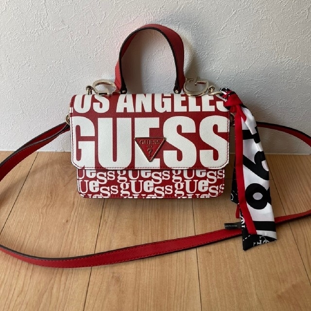 GUESS(ゲス)のGuess　バッグ　バック レディースのバッグ(ショルダーバッグ)の商品写真