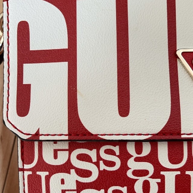 GUESS(ゲス)のGuess　バッグ　バック レディースのバッグ(ショルダーバッグ)の商品写真