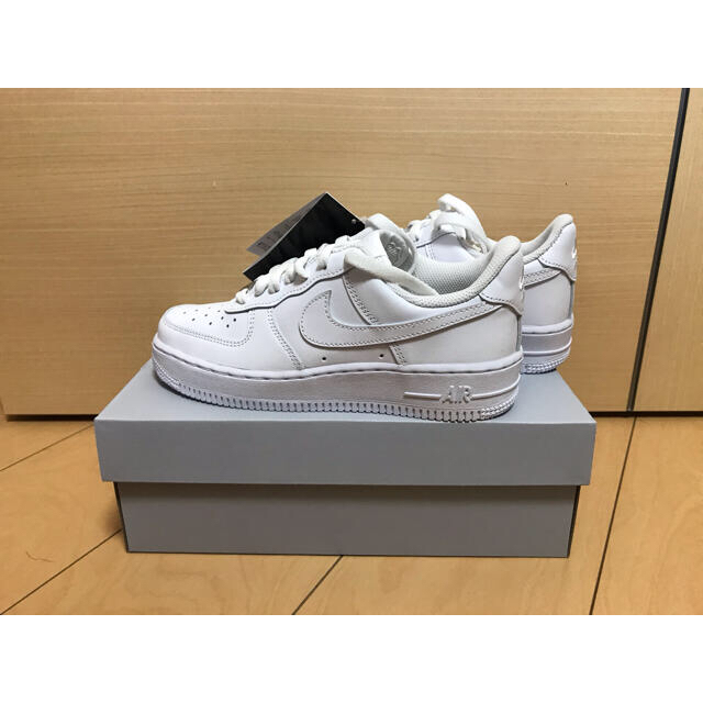 NIKEナイキ エアフォース1 ローホワイト　完売品　22.5cm