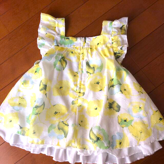 petit main(プティマイン)のチュニック フラワー柄 yellow 110cm キッズ/ベビー/マタニティのキッズ服女の子用(90cm~)(Tシャツ/カットソー)の商品写真