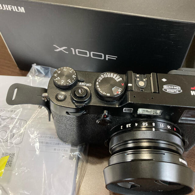 フジフィルムX100F　極上品