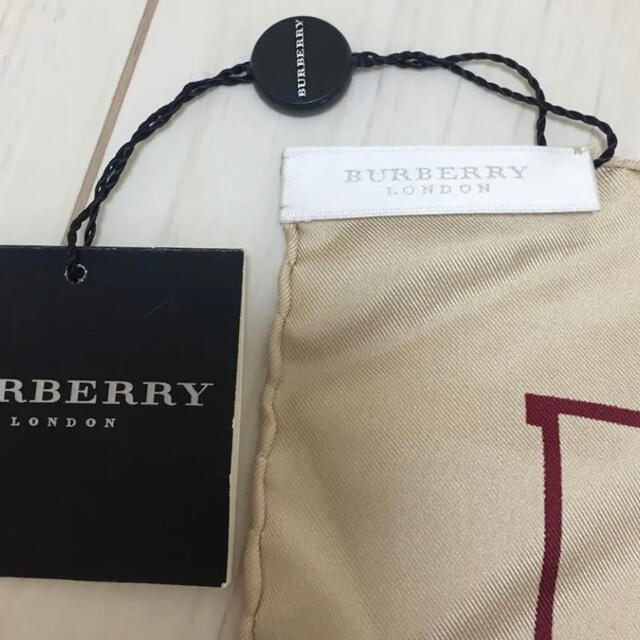 BURBERRY(バーバリー)のバーバリースカーフ ハンドメイドのファッション小物(スカーフ)の商品写真
