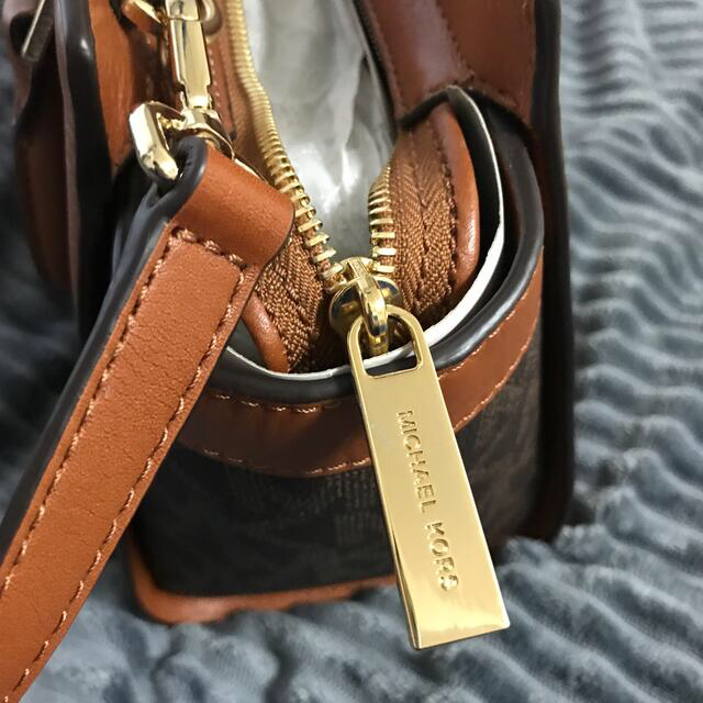 Michael Kors(マイケルコース)の新品未使用☆  MICHAEL KORS バッグ　2WAY レディースのバッグ(ハンドバッグ)の商品写真