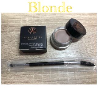 セフォラ(Sephora)のアナスタシア ビバリーヒルズ ポマード Blonde(パウダーアイブロウ)