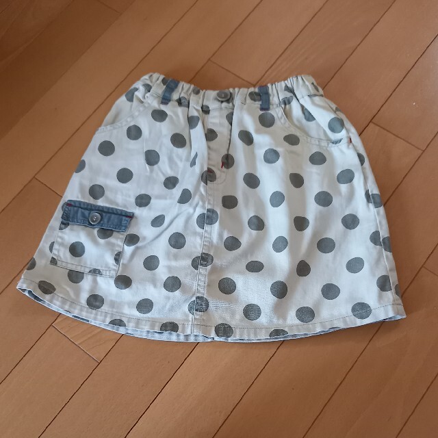 BOBSON(ボブソン)の女の子　120 キッズ/ベビー/マタニティのキッズ服女の子用(90cm~)(スカート)の商品写真