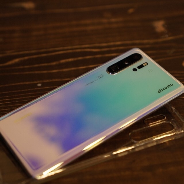 DOCOMO版 HUAWEI P30 pro シムフリー済ブリージングクリスタル