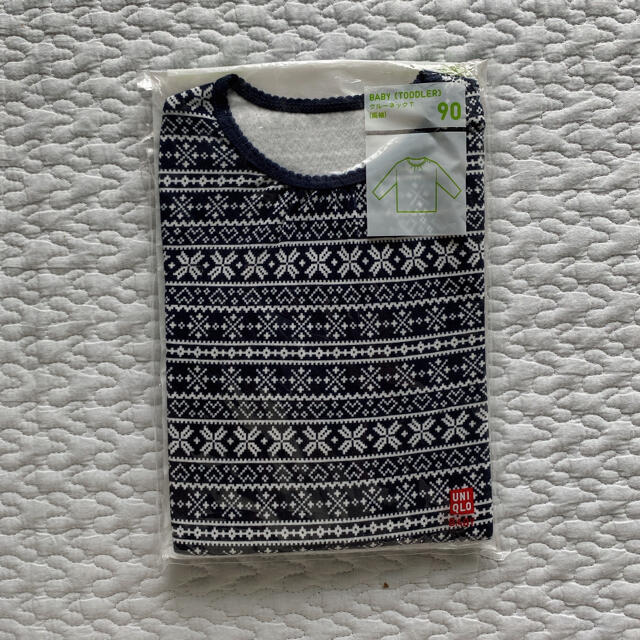 UNIQLO(ユニクロ)のhallo様専用 UNIQLO クルーネックT 新品 キッズ/ベビー/マタニティのキッズ服女の子用(90cm~)(Tシャツ/カットソー)の商品写真