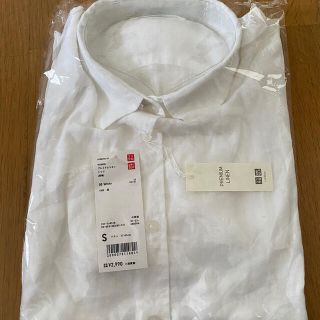 ユニクロ(UNIQLO)のUNIQLO 新品タグ付き　Sサイズ(シャツ/ブラウス(長袖/七分))