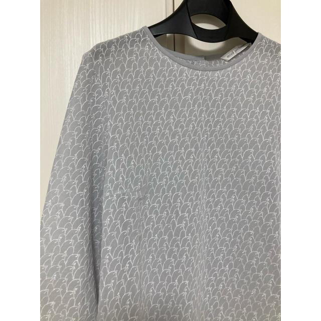 最初の 長袖ブラウス lintu 3/31まで【新品】ミナペルホネン - Tシャツ 激安価額 ミナペルホネン✳︎lintu ブラウス 36 mina カットソー シャツ/ブラウス(半袖/袖なし)