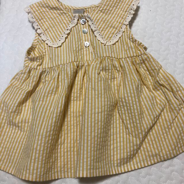 futafuta(フタフタ)のfutafuta サッカーストライプチュニック　90 キッズ/ベビー/マタニティのキッズ服女の子用(90cm~)(Tシャツ/カットソー)の商品写真