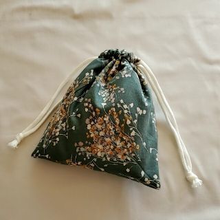 巾着袋　コップ袋　ハンドメイド　花柄(バッグ/レッスンバッグ)