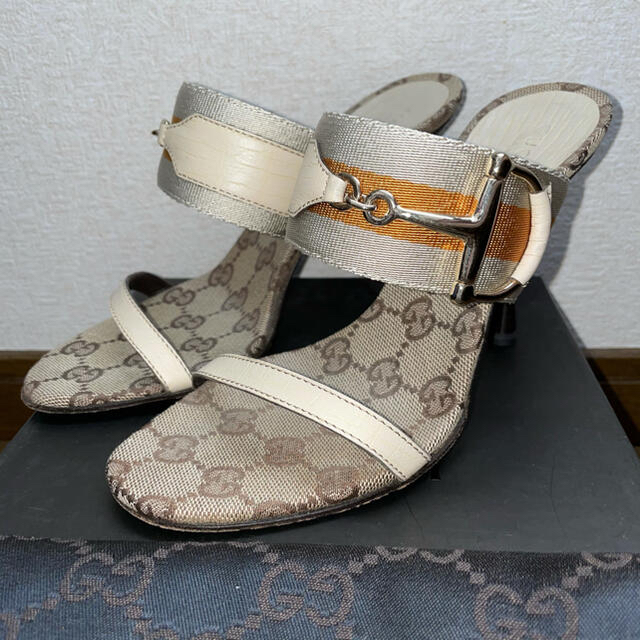 Gucci(グッチ)の【GUCCI】グッチロゴサンダル レディースの靴/シューズ(サンダル)の商品写真