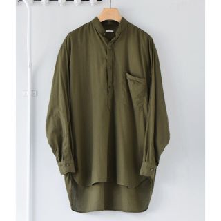 コモリ(COMOLI)の【21ss/新品】comoli ベタシャン プルオーバーシャツ サイズ 2(シャツ)