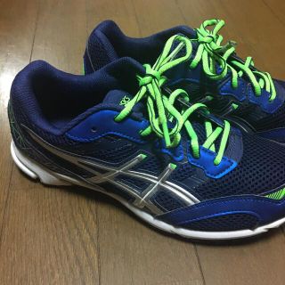 アシックス(asics)のスニーカー(スニーカー)