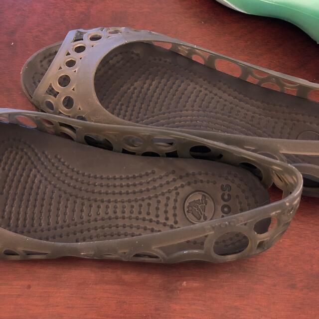 crocs(クロックス)のクロックス２足セット　21・22cm キッズ/ベビー/マタニティのキッズ靴/シューズ(15cm~)(サンダル)の商品写真