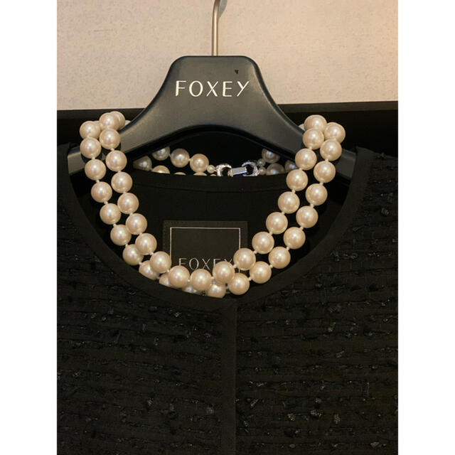 FOXEY(フォクシー)のフォクシー　パールネックレス レディースのアクセサリー(ネックレス)の商品写真