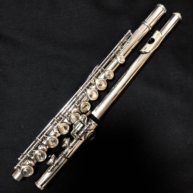 ヤマハ(ヤマハ)のヤマハフルートYFL-23(Eメカ付き)美品タイムセール 楽器の管楽器(フルート)の商品写真